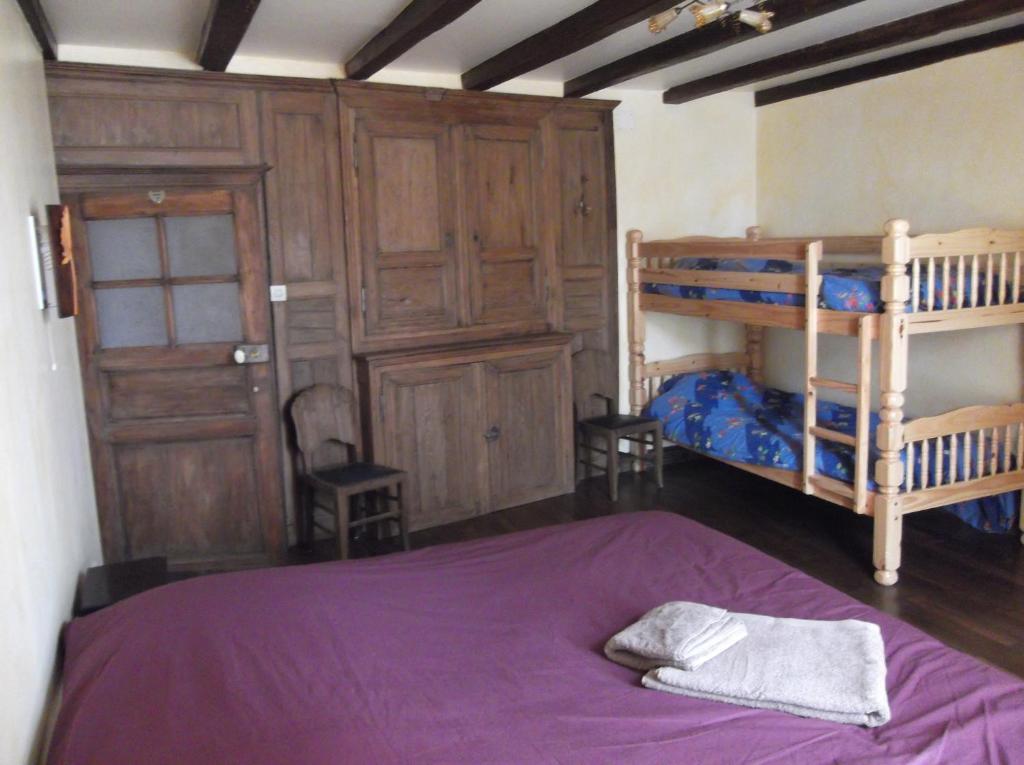 مبيت وإفطار Saint-Paul  La Ferme Des 3 Suissesses الغرفة الصورة